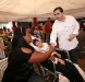 Gobernador Tarek realiza entrega de ayudas sociales por más de 747 mil Bs.F. 