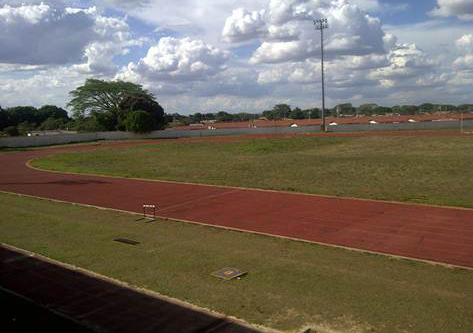 Gobernación avanza en construcción de pista de atletismo “Juan y Rosa Facendo” de El Tigre 