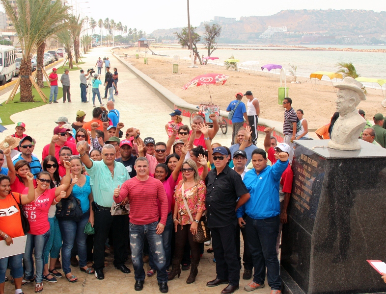 Tarek inauguró Bulevar Eneas Perdomo en Playa Lido