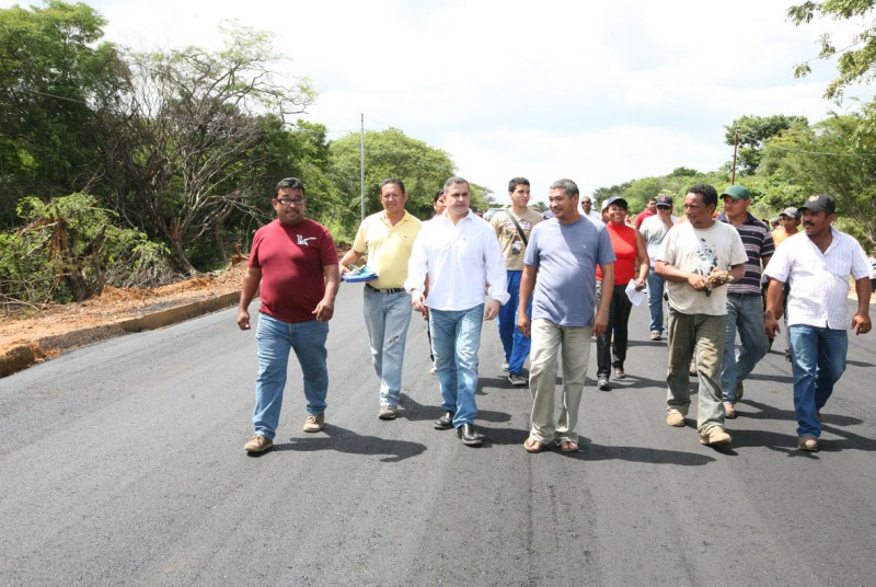 Gobernación de Anzoátegui afianza rehabilitación vial en la Troncal 09 
