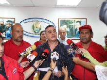 Gobernador Tarek cancela más de Bs. 90 millones en pasivos laborales 