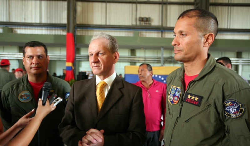 Realizada transmisión de mando de Base aérea Teniente Luis del Valle García 